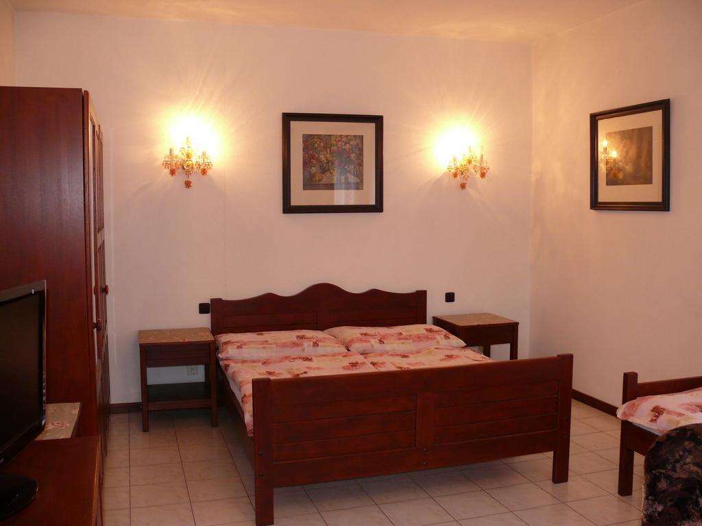 Pension A Restaurace Rudolec Otel Český Rudolec Dış mekan fotoğraf